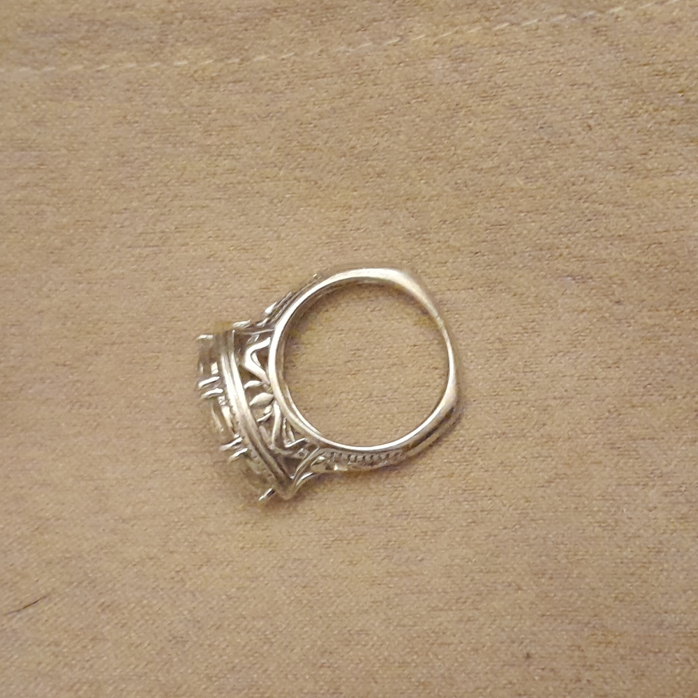 Moissanite Ring - image 4